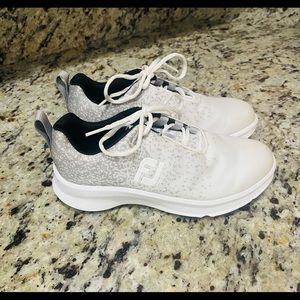 FootJoy Spikeless Golf Shoes WORN ONCE